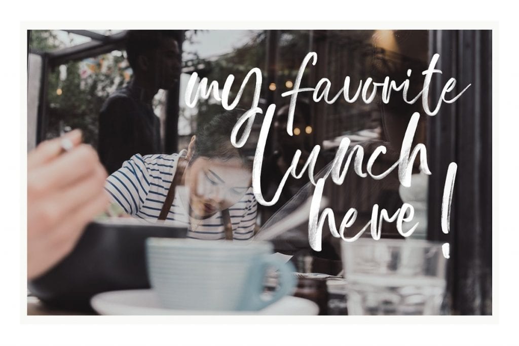 Display Signature Font - SVG