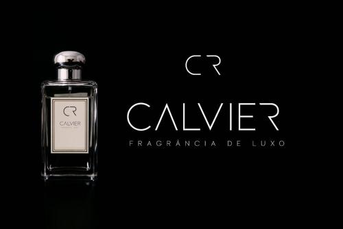 LOVES Classy Sans Font Family 8
