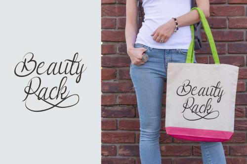 Syllia Calligraphy Font 8