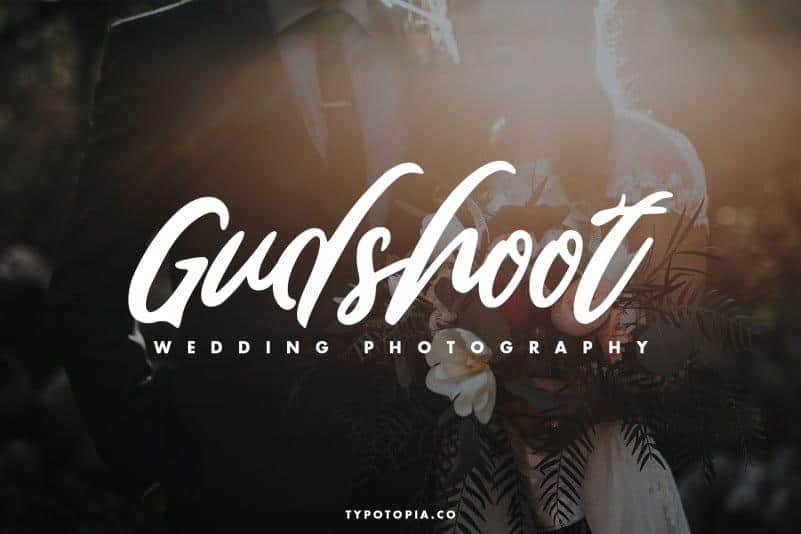 Edinburg Script Font 1