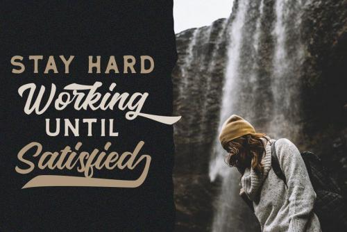 Hadrey – Vintage Script Font 1