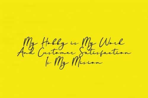 Homeline Script Font 1