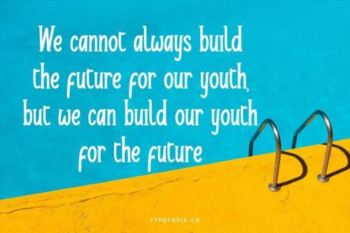 Honeybae – Fun Display Font 2