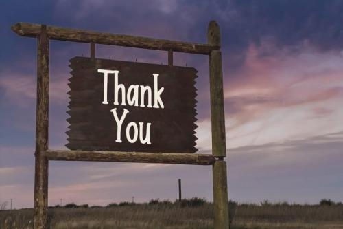 Honeybae – Fun Display Font 4