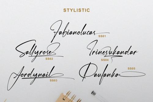 Janelotus Handwritten Signature Font 3