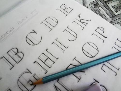 London Font 4