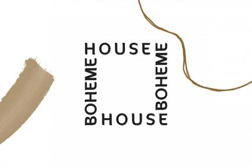 Playhead Serif Font 4