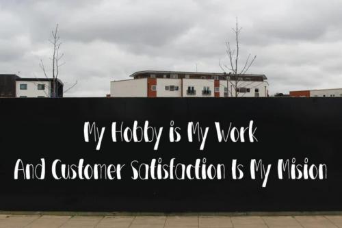 Summer Holiday Script Font 1