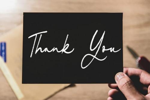 Dalliyone Script Font 4