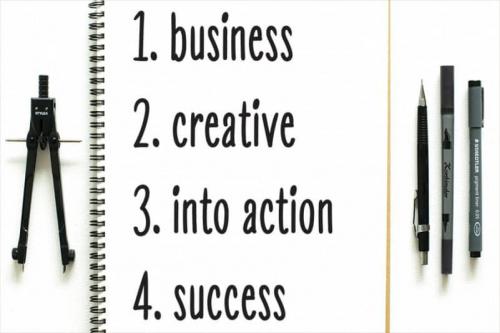 Dandelion Flower Display Font 2