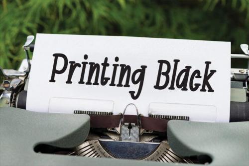 Dellia Flower Display Font  2