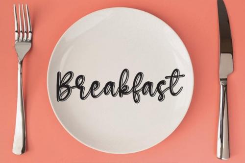 Gellonia Flower Script Font 2