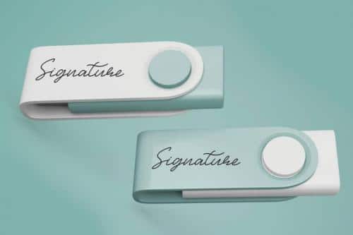 Gladiolus Flower Handwritten Font 3