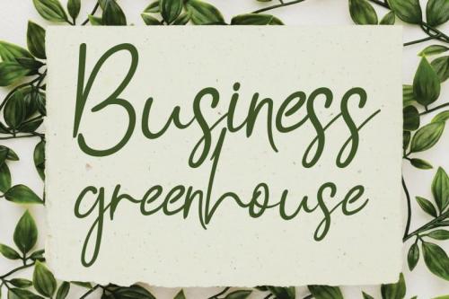 Handycrafts Handwritten Font 3