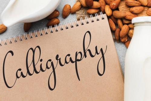 Lavender Flower Script Font 1