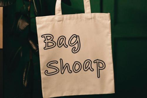 Line Flower Display Font 2