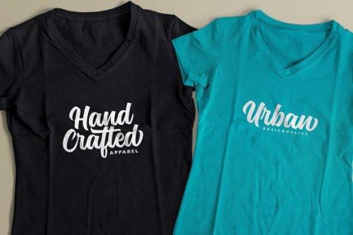 Magnificent Script Font