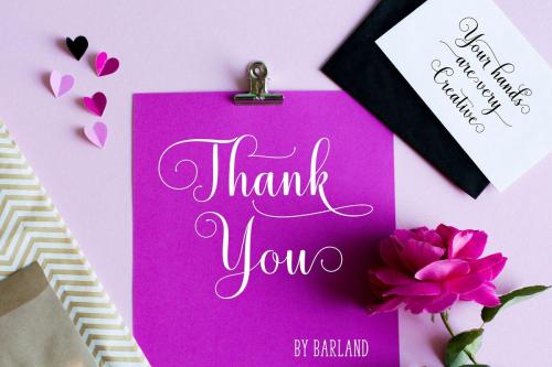 Mistletoe Script Font 10