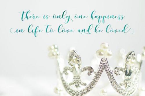Mottona Script Font 4