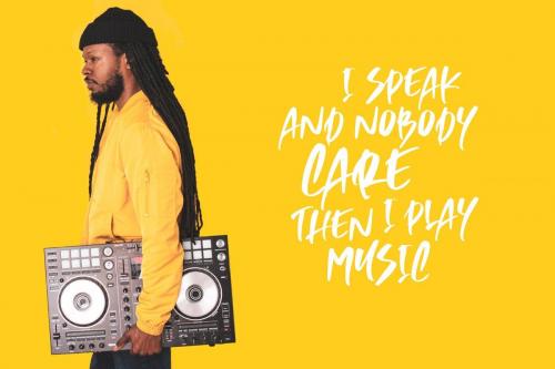 Musician Crush Script Font  2