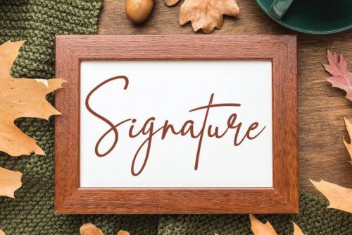 Rallmade Script Font 1