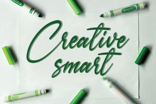 Rumaniaya Handwritten Font 4