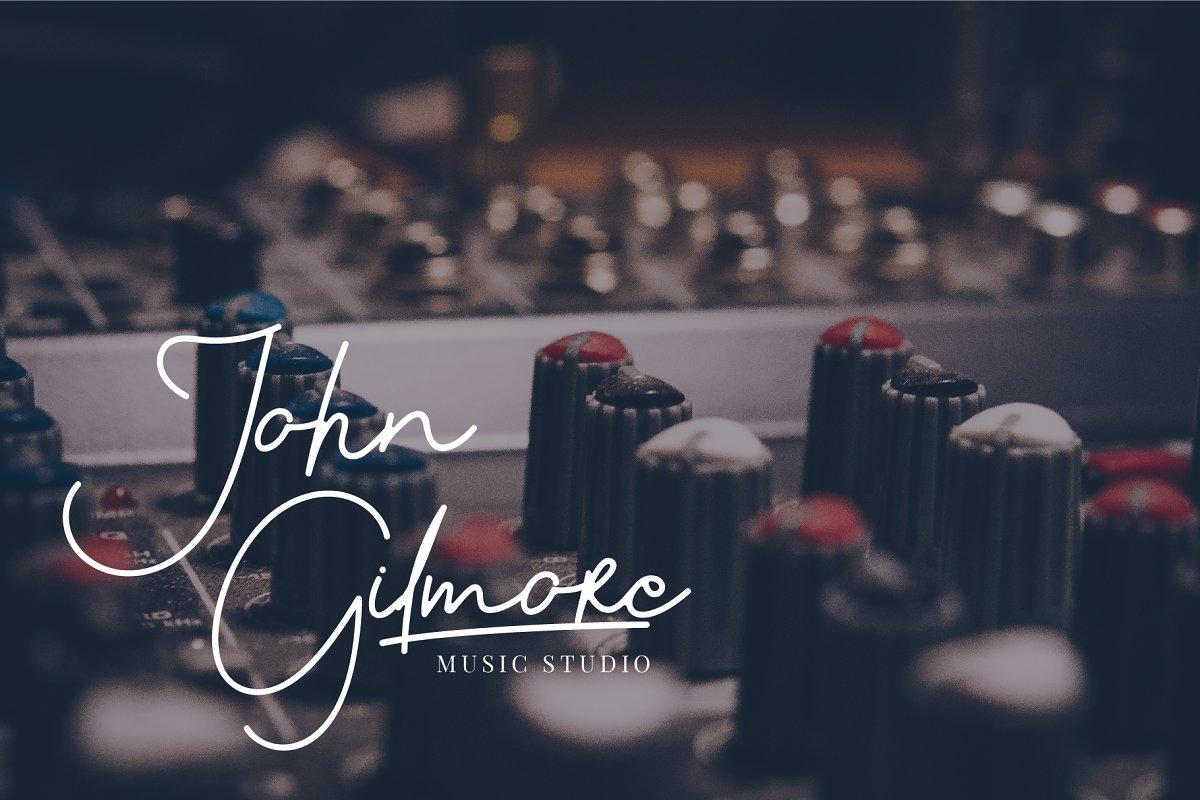 Hayley Signature Font 2