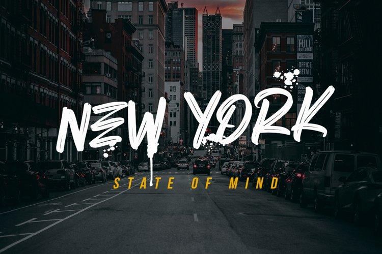 Herdrock Brush Font  2