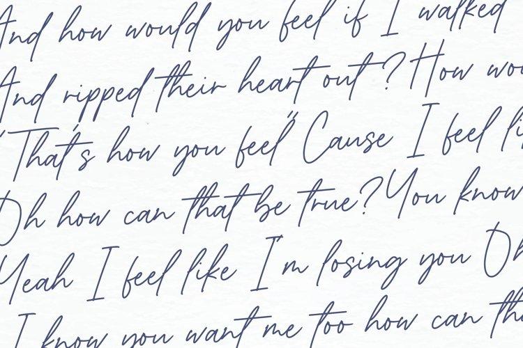 Kampsite Monoline Script Font 4