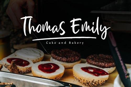 Bella Millies Script Font 8