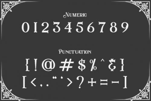 Eastwood Display Font 3'