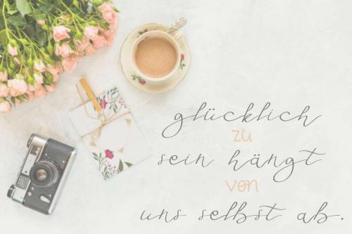 Fly Feather Font 9