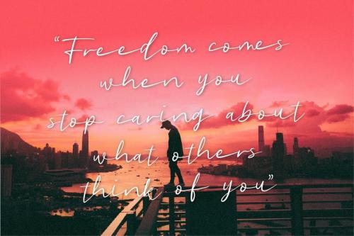 Good Sunset Script Font 4