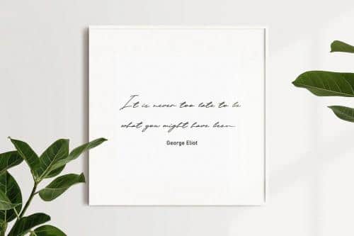 Henriette Signature Script Font 4