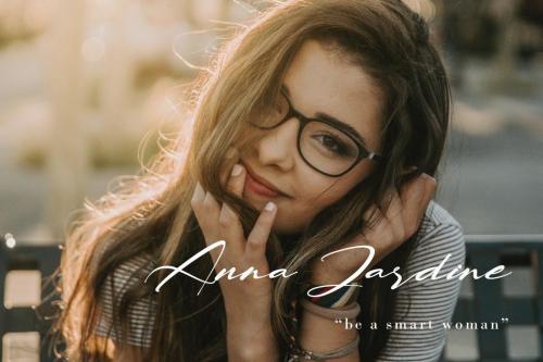 Kristabelle Script Font 13