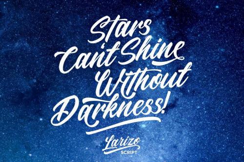 Larizo Script Font 7