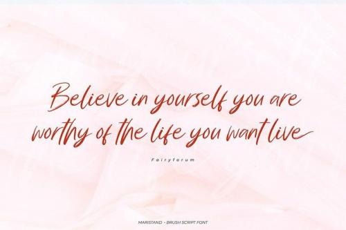 Maristand Brush Font 1