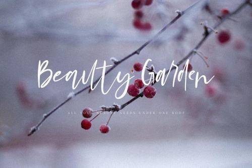 Mondela Casual Handwritten Font 7