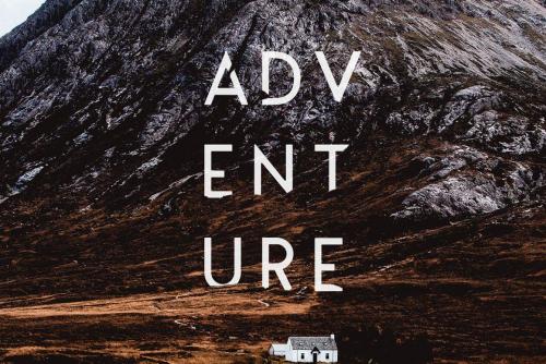 Montharo Font Family 5