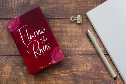 Pandemi Siganture Font 5