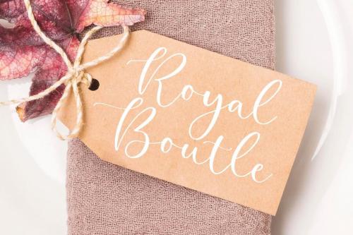 Perfect Garden Modern Handwritten Font  2