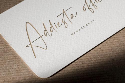 Postless Handwritten Script Font 8