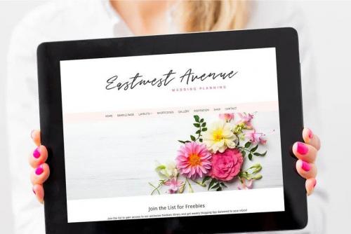 Riverside Avenue Script Font Free 6