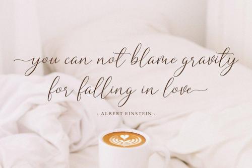 Sherland Handwritten Font 13