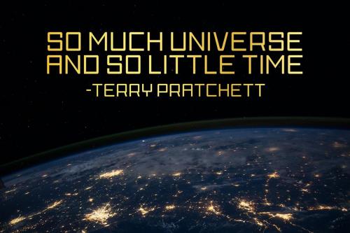 Skylark Display Font 5