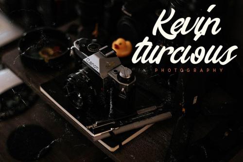 Stringlabs Creative Bold Script Font 13