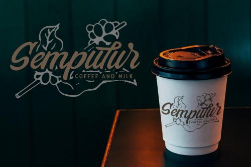 Stringlabs Creative Bold Script Font 3