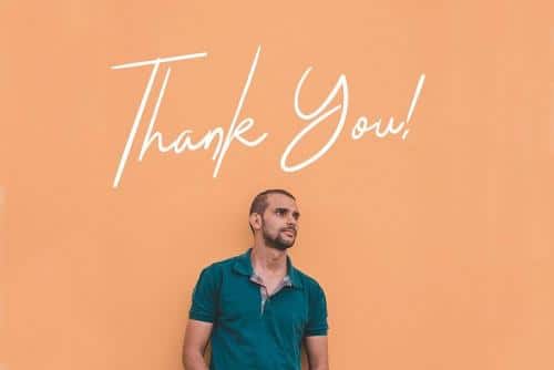 The Jacklyn Signature Font 8