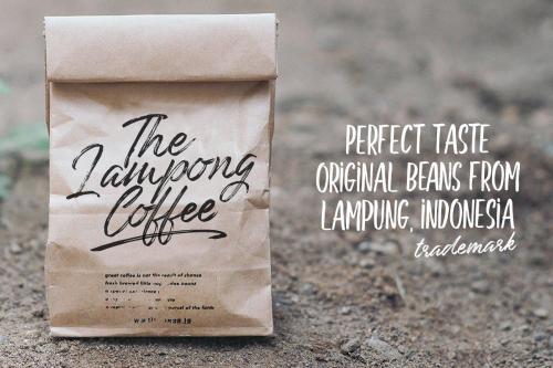 Underland Font 4