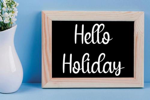 Winter Sunshine Script Font 2